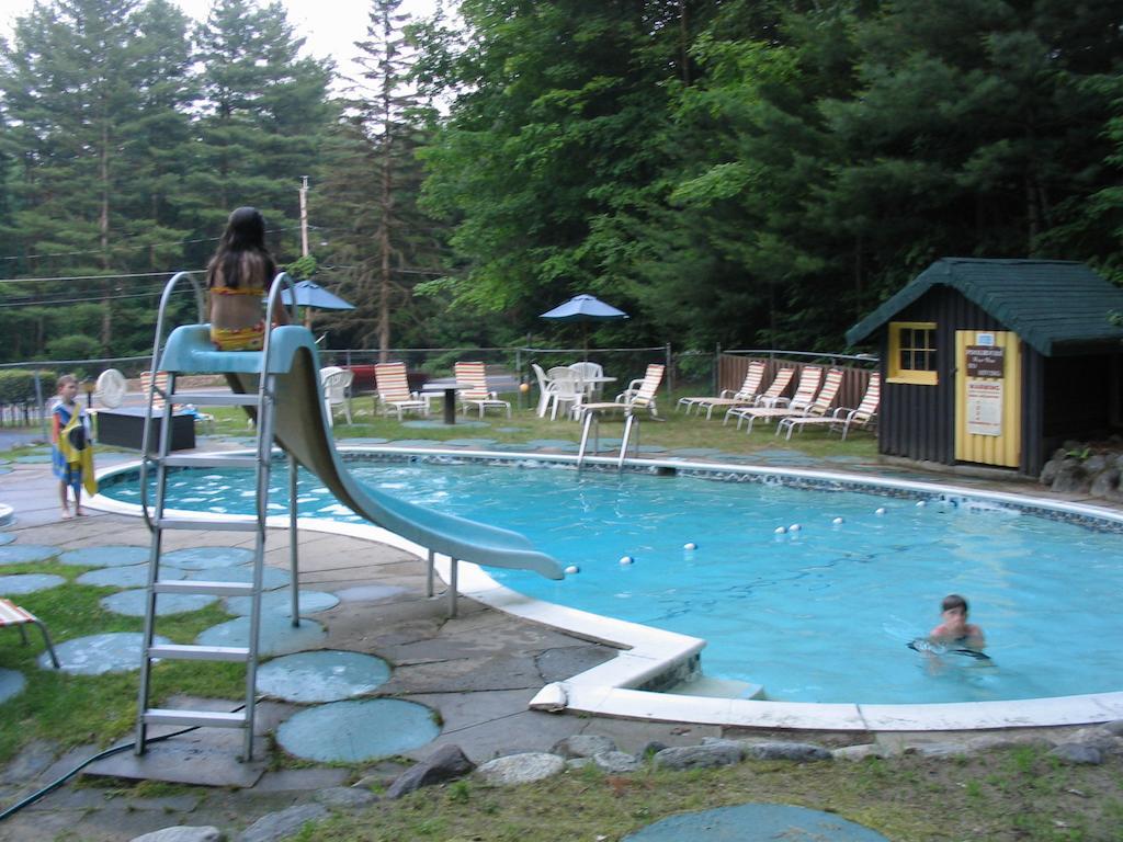 Amber Lantern Motel 레이크 헤오르헤 외부 사진